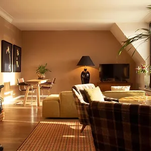 A Place - Boutique & Flats - Vrijdagmarkt 1 Antwerpen