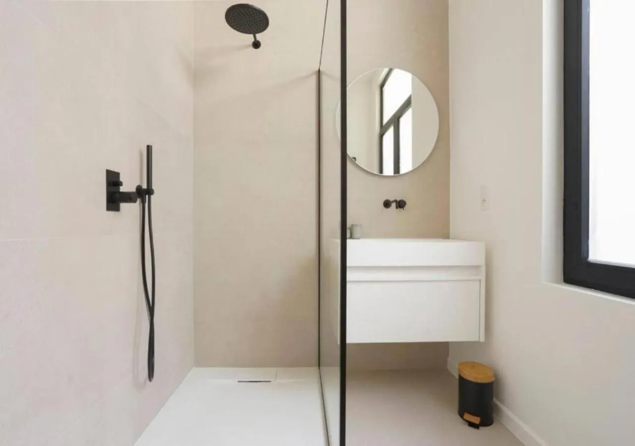 Elegant Escape In Hartje Zuid Apartment Antwerp